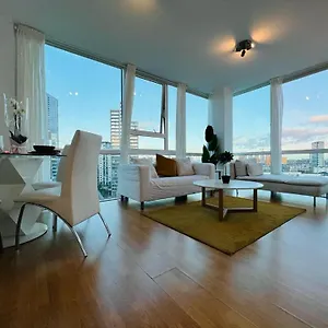 The Crossharbour Apartment