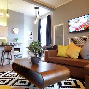 Claremont Apartments, Leeds Centre United Kingdom